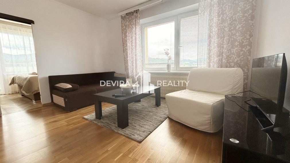 PREDANÉ - 3i byt na predaj s 2 loggiami  75,4 m2 - THK